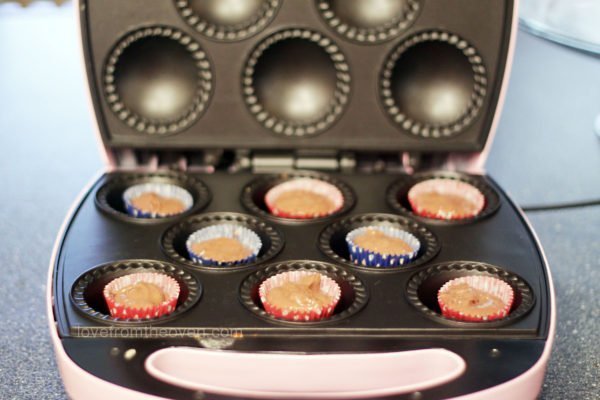 Cupcakes feitos rapidamente com máquina